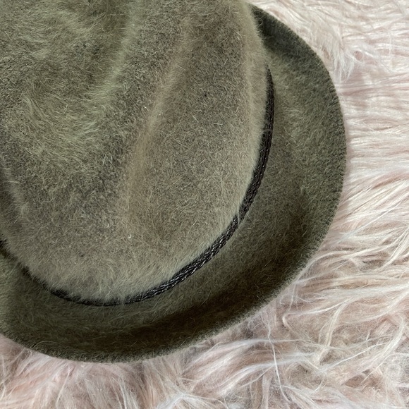 Hat Attack Angora Gray Feather Trim Fedora Hat - Picture 6 of 7
